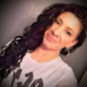 Meet your Posher, Jenn